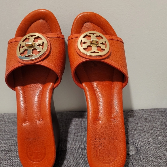Tory burch wedge sandals - Picture 2 of 4